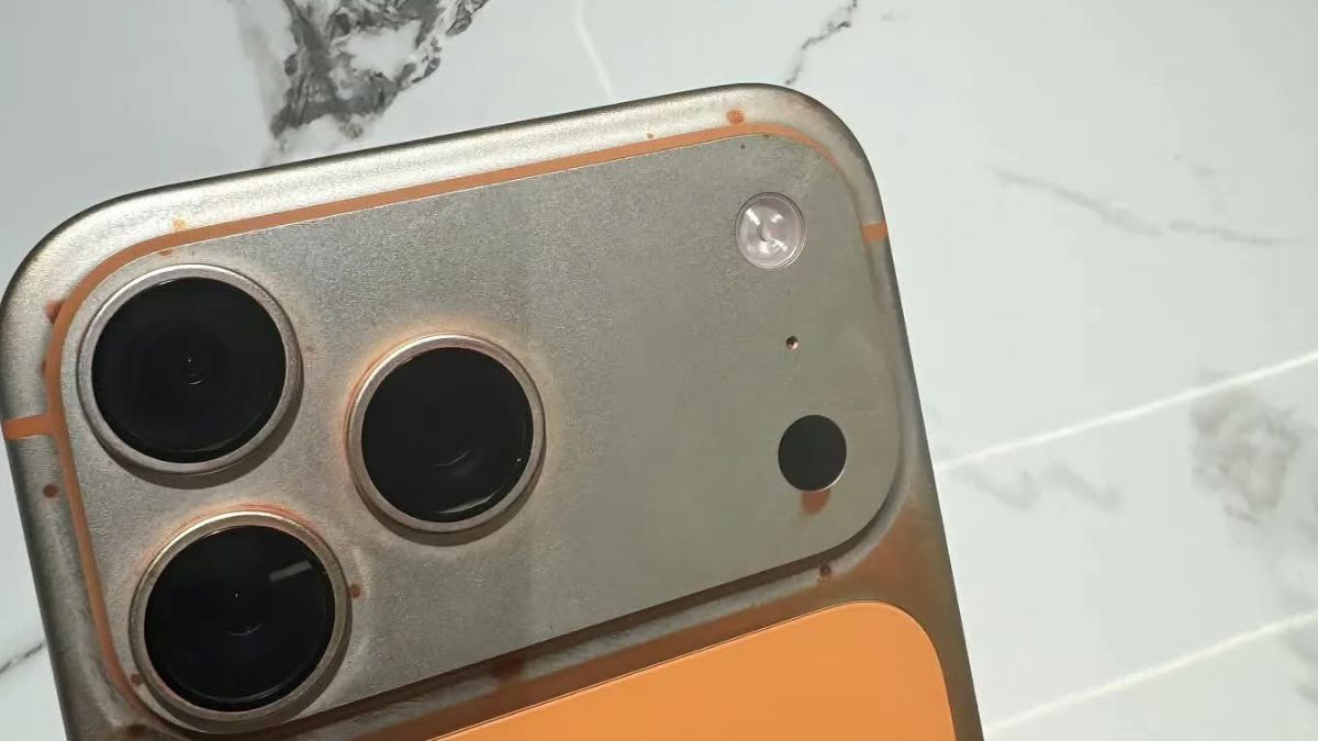 Thực hư iPhone 17 bị phai màu khi dùng