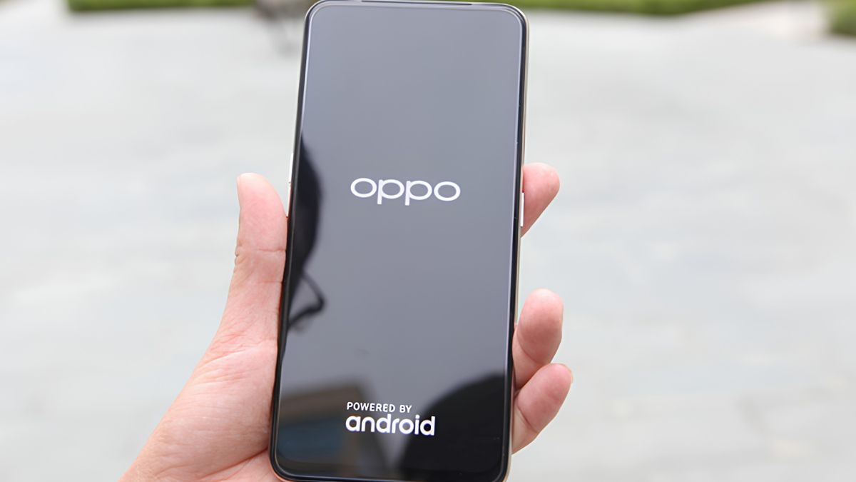 Dấu hiệu nhận biết lỗi hệ thống Android - Điện thoại bị treo logo