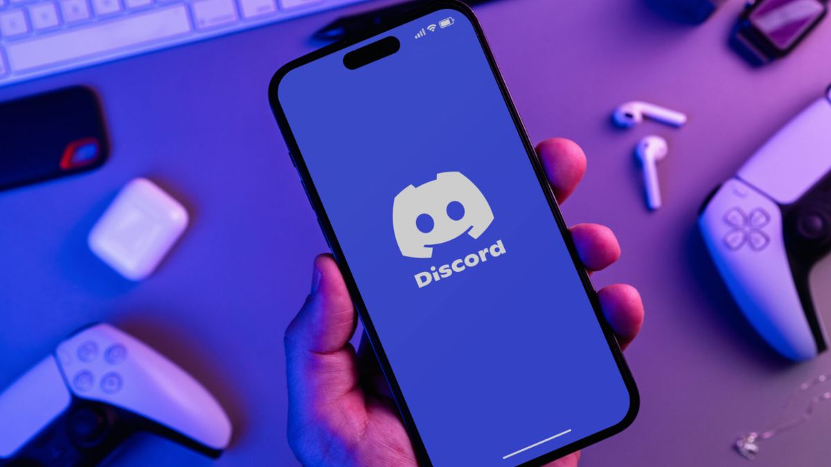 Khắc phục lỗi không vào được Discord - Khởi động lại Discord