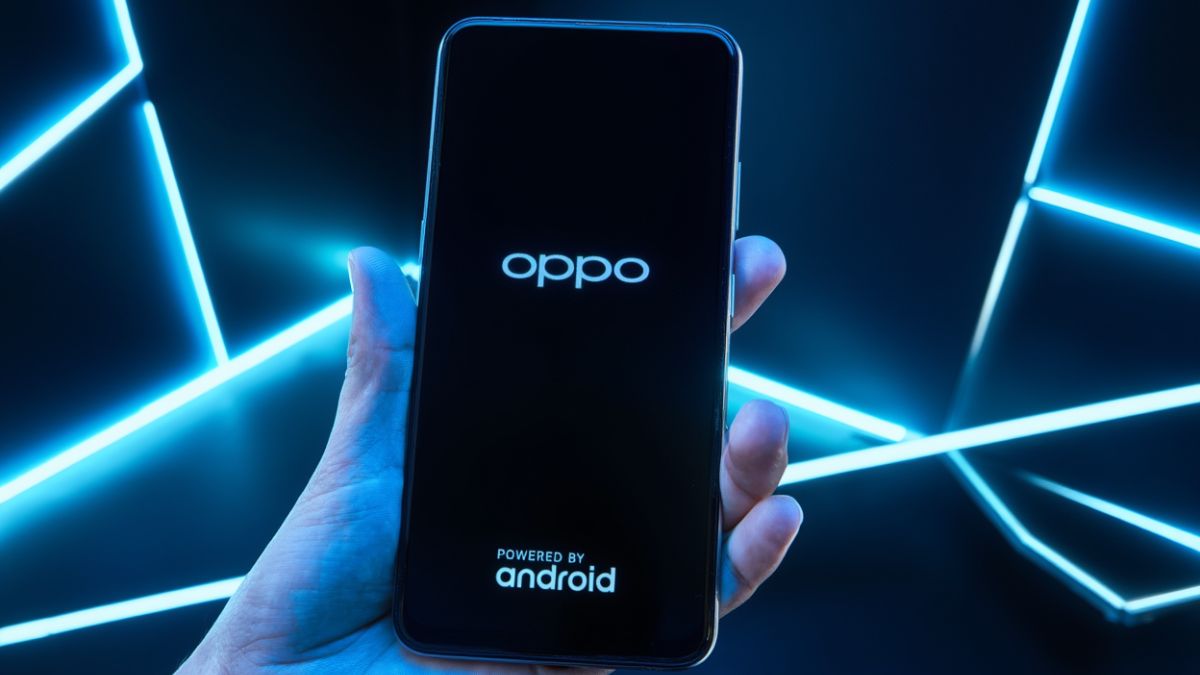 Oppo bị treo logo không vào được Recovery có nên up ROM không?