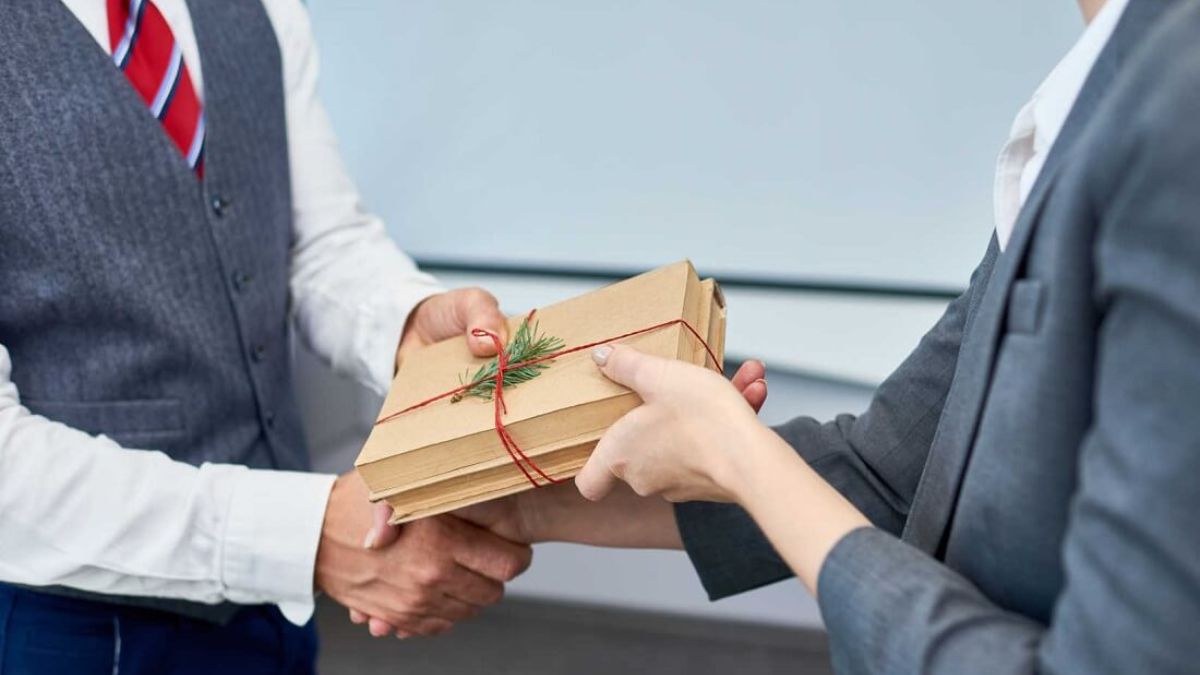 Mẹo chọn quà tặng 19/11 hợp ý