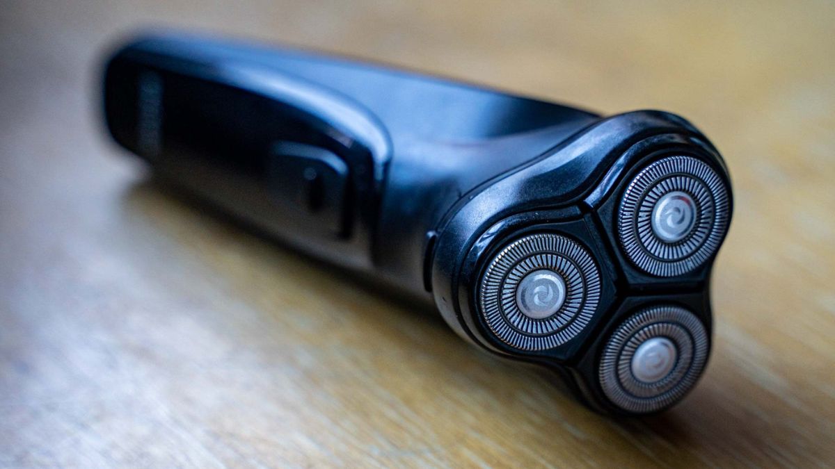 Quà tặng 19/11 - Máy cạo râu hiện đại