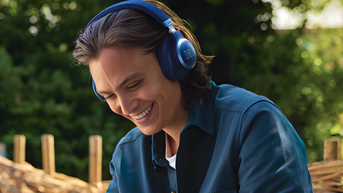 Tai nghe Bluetooth pin trâu JBL Live 770NC