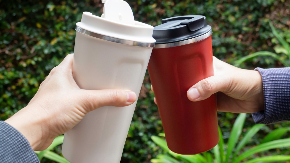 Tặng quà 19/11 cho học sinh - Bình giữ nhiệt