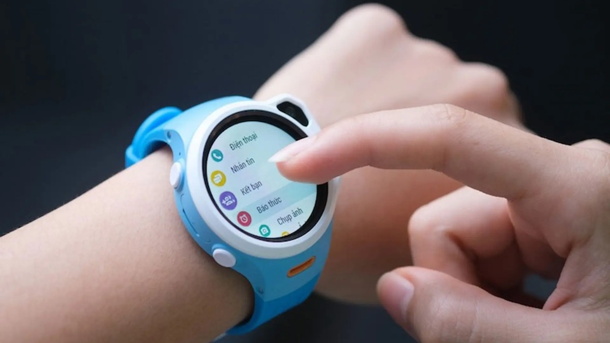 Tặng quà 19/11 cho học sinh - Đồng hồ