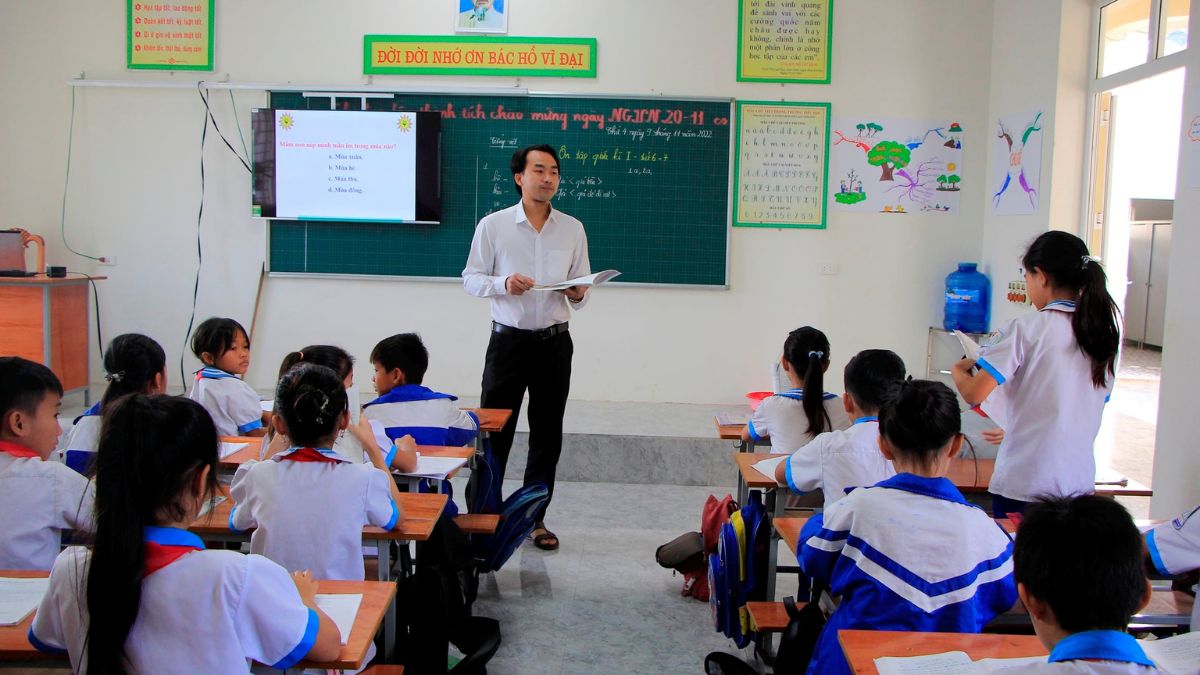 Thơ 20/11 - Lời ru của thầy