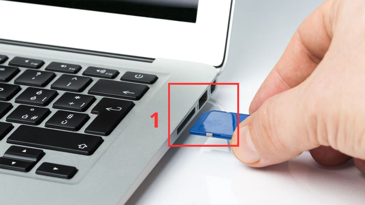 Cách lưu nhạc về thẻ nhớ bằng IDM bước 1