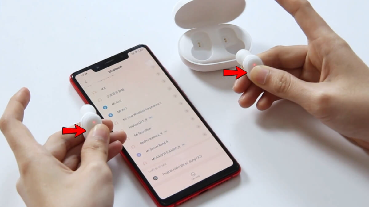 Cách reset tai nghe bluetooth True Wireless cách 2