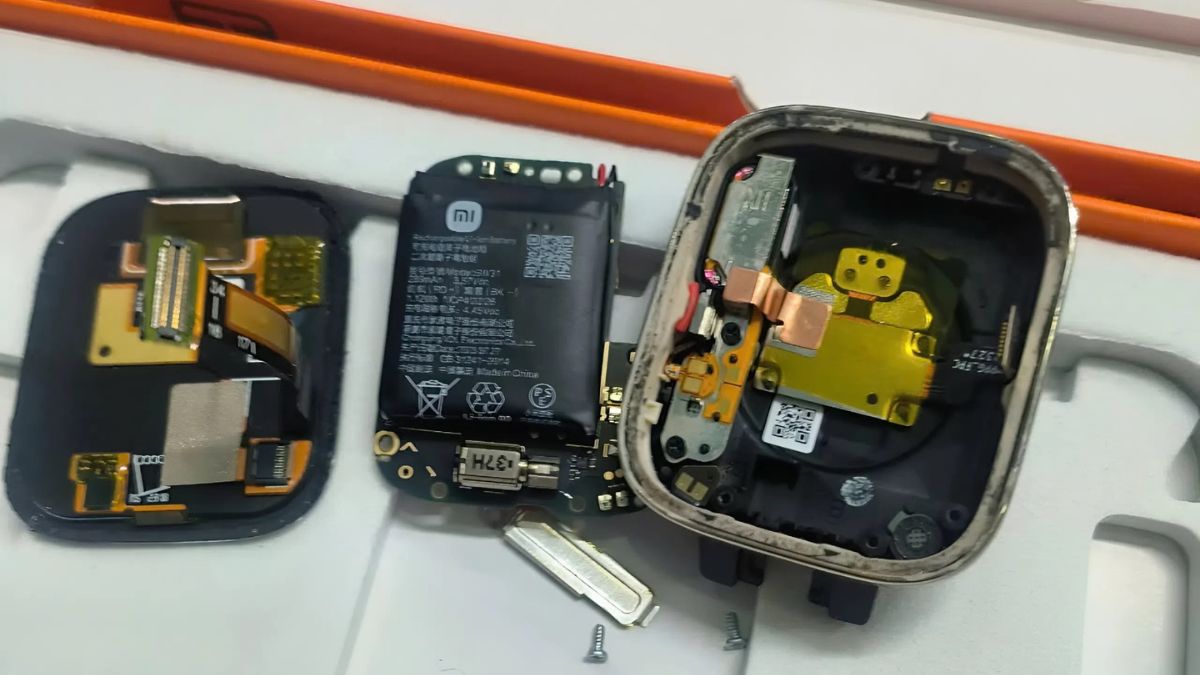 Mang đông hồ thông minh đến trung tâm sửa chữa