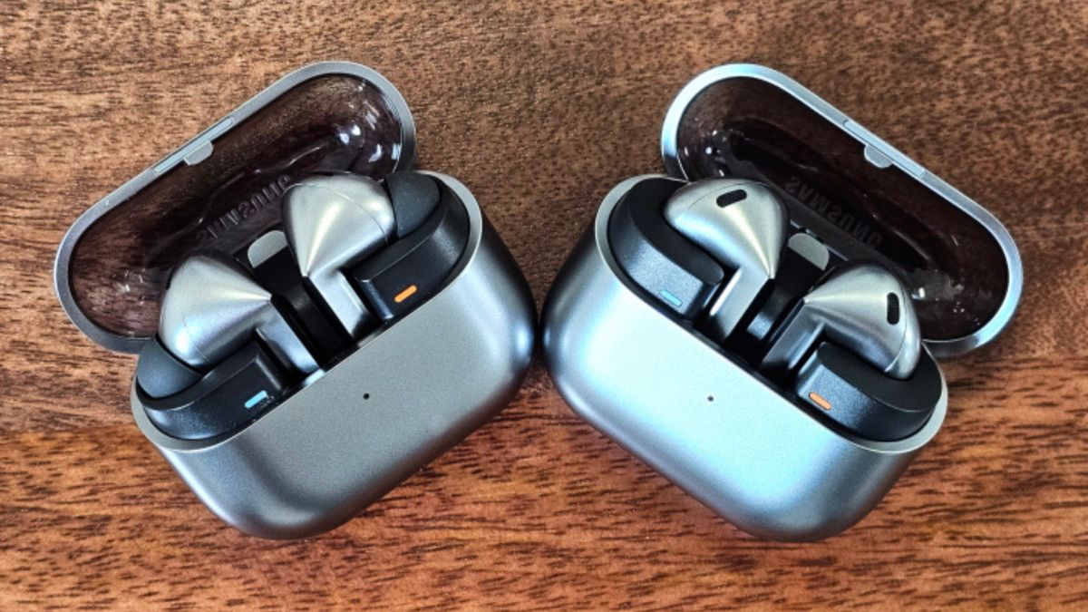 Top các mẫu tai nghe có chế độ xuyên âm tốt nhất hiện nay