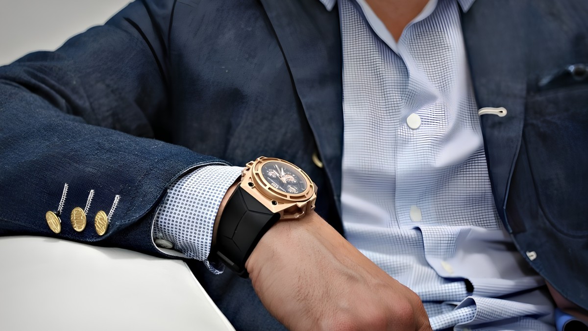 Ý nghĩa của việc đeo đồng hồ tay trái hay tay phải