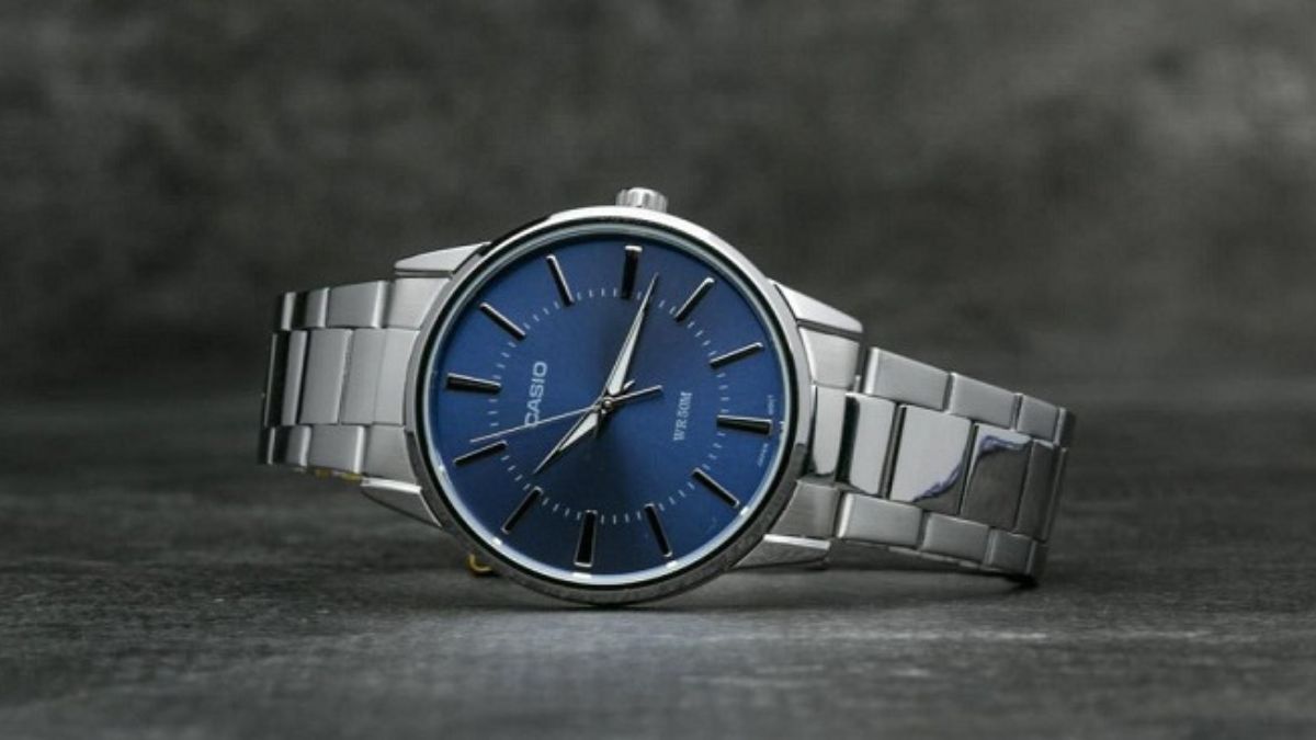 Đồng hồ analog là gì? So sánh đồng hồ analog và digital 