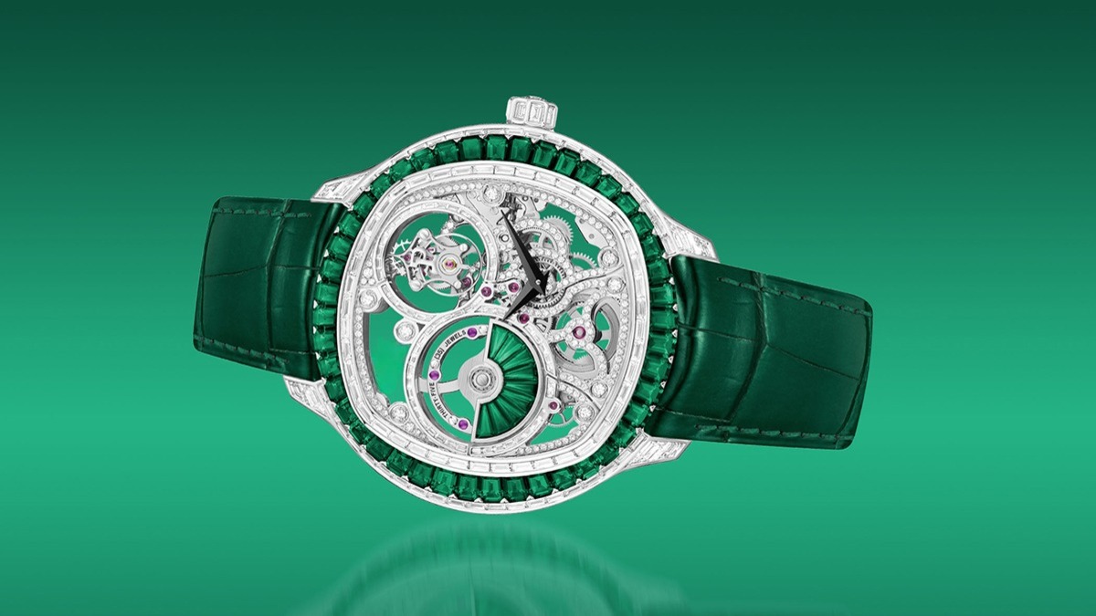 Mẫu đồng hồ đính đá Ruby hoặc ngọc lục bảo