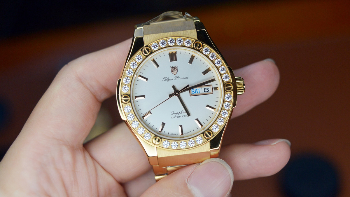 Đặc điểm nổi bật của đồng hồ Olym Pianus