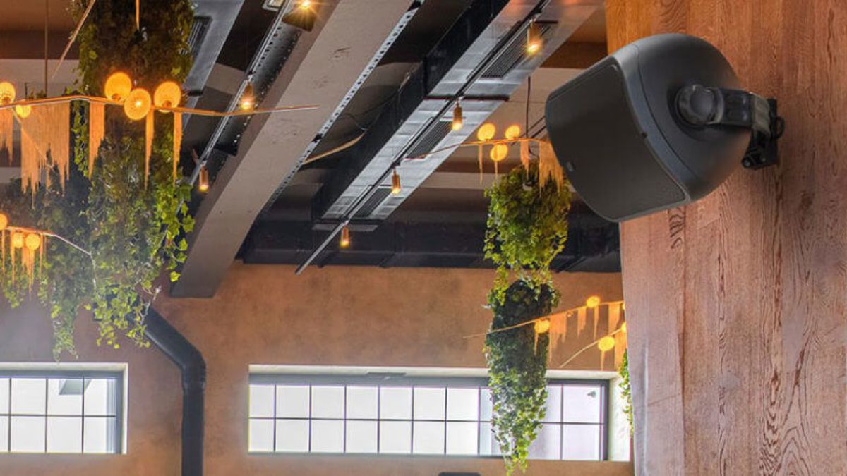 Cách chọn loa cho quán cafe nhỏ