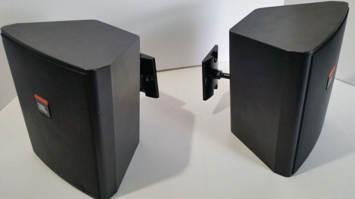 loa treo tường cho quán cafe JBL Control 25-1