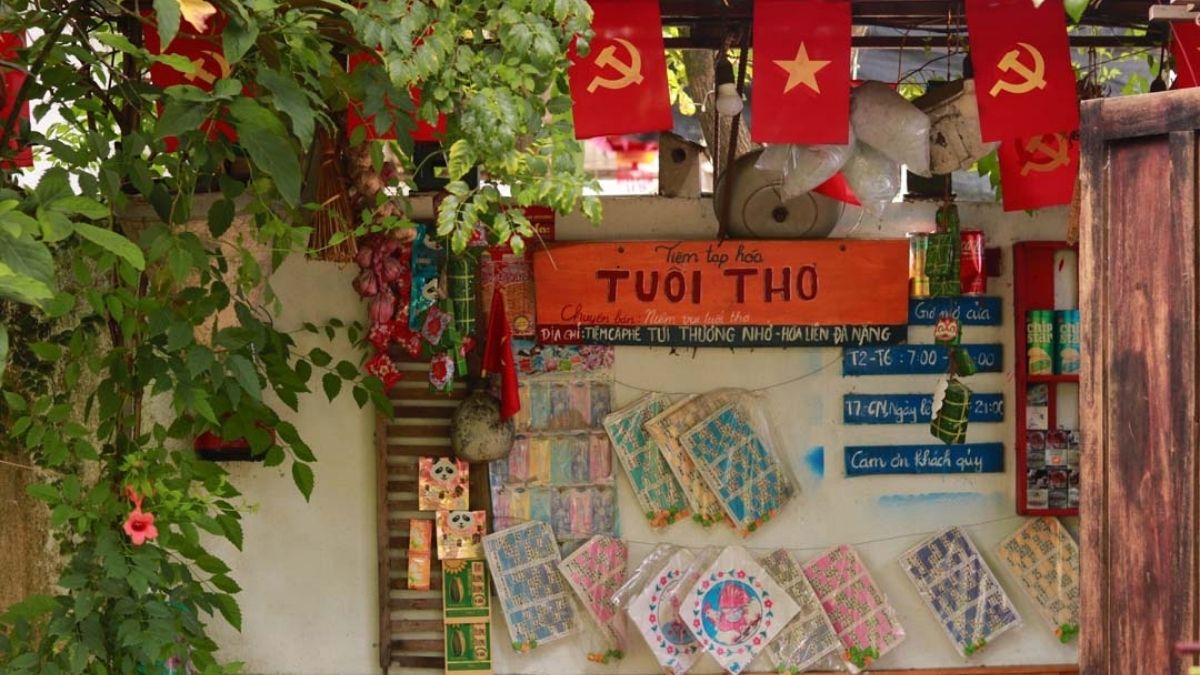 quán cafe trang trí 2/9 Tiệm cafe Túi Thương Nhớ