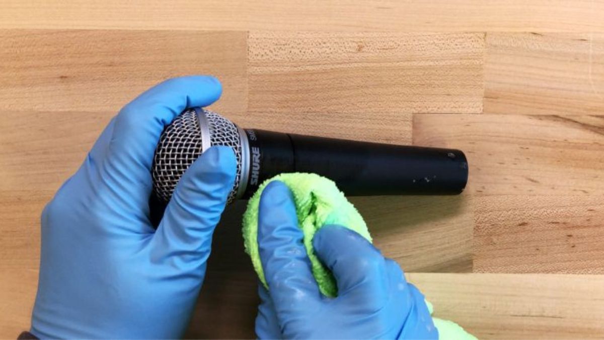 Mẹo bảo quản micro vệ sinh micro định kỳ