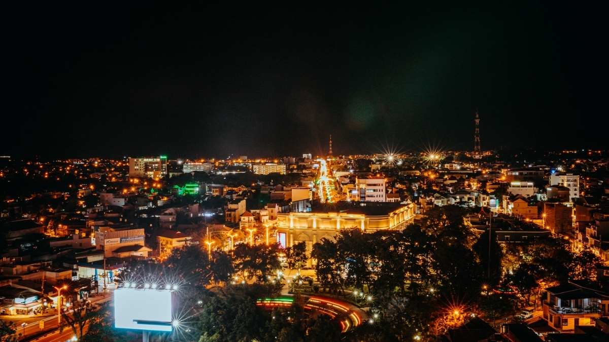 Ảnh đẹp Kon Tum huyền bí về đêm.