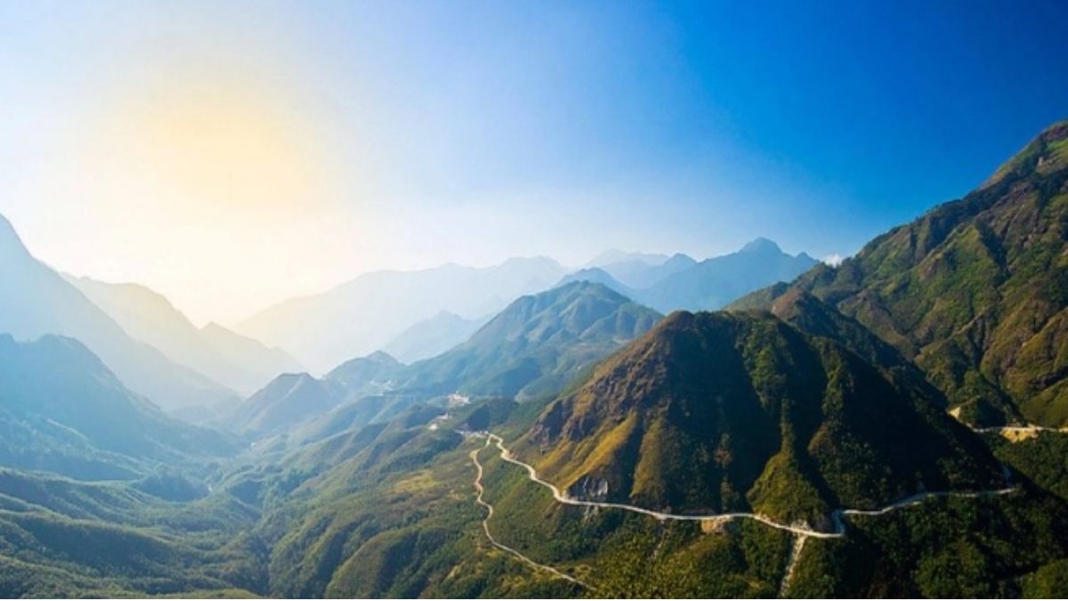 Ảnh đẹp Lai Châu đồi núi trập trùng.