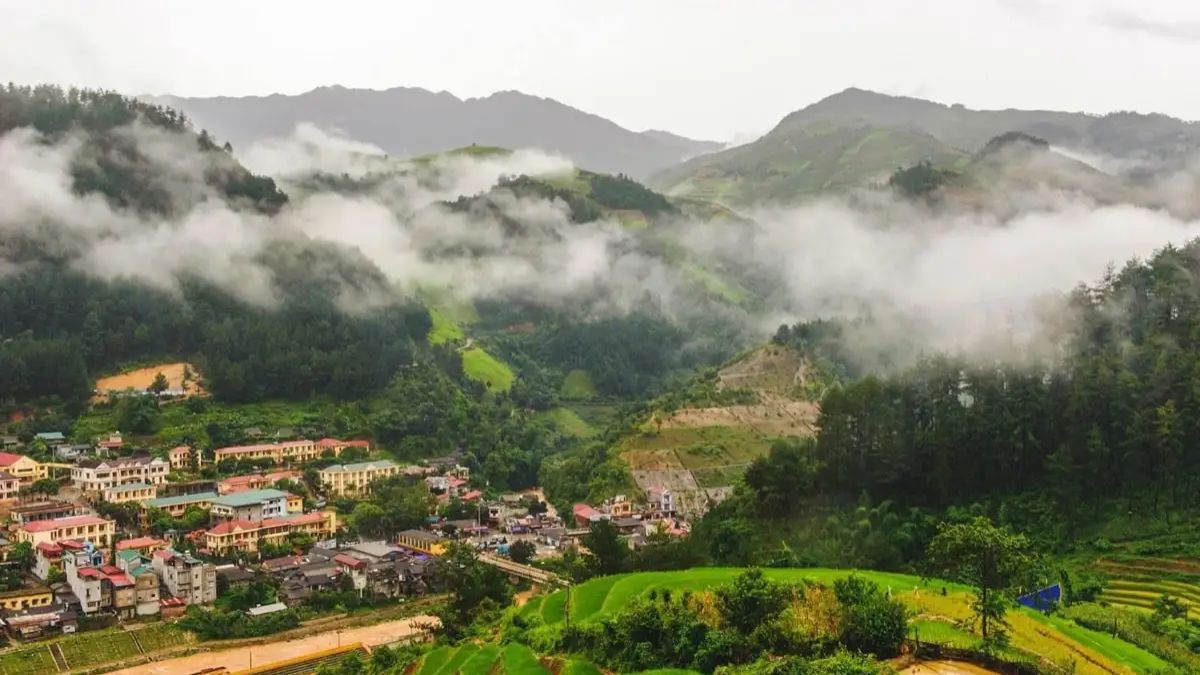 Ảnh đẹp Lai Châu rừng xanh bát ngát.