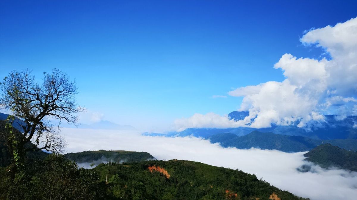 Ảnh đẹp Lai Châu hoàng hôn trên núi.