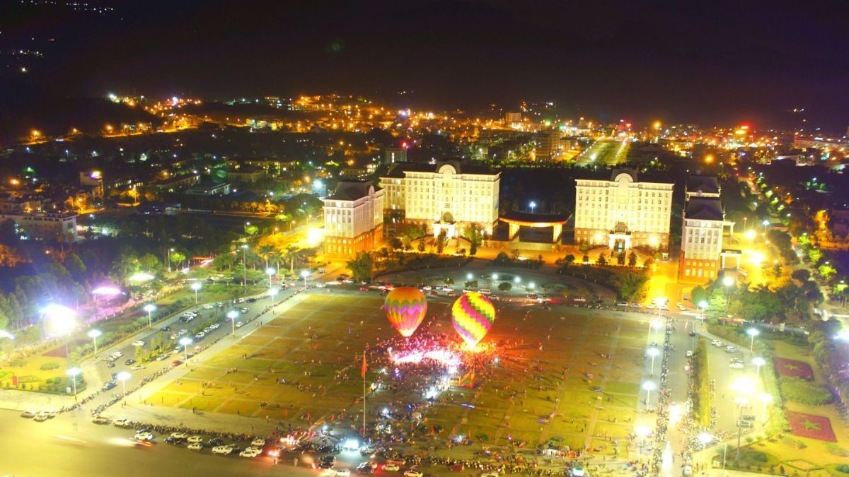 Ảnh đẹp Lai Châu thung lũng sáng đèn.