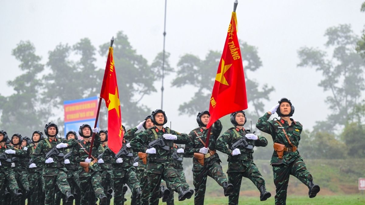 Hình nền 30/4 trong sáng.