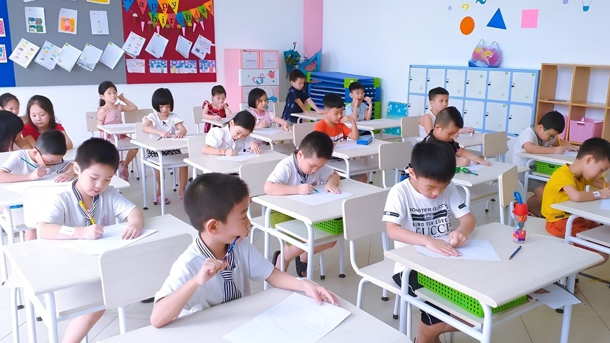 Máy lọc không khí trường học rất cần thiết