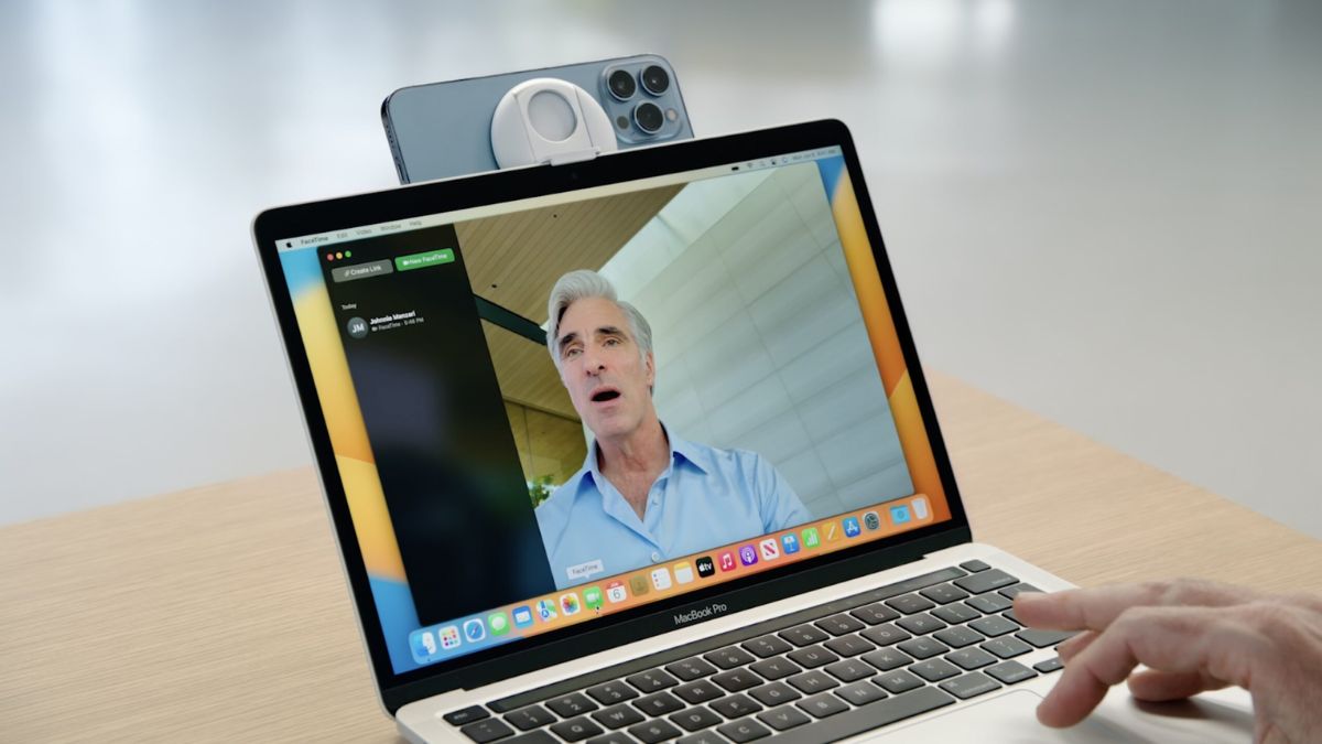 Dùng điện thoại làm webcam lâu dài không hại máy