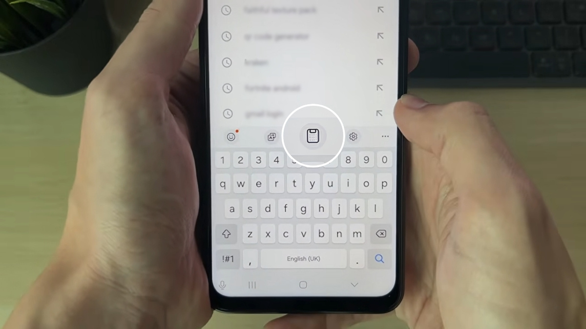 Bộ nhớ tạm của điện thoại Samsung  ấn dưới dạng 1 tiện ích con