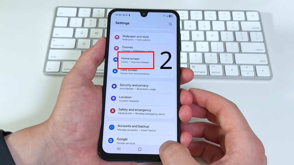 Cách gỡ ứng dụng ở màn hình chính trên Samsung -  bước 2