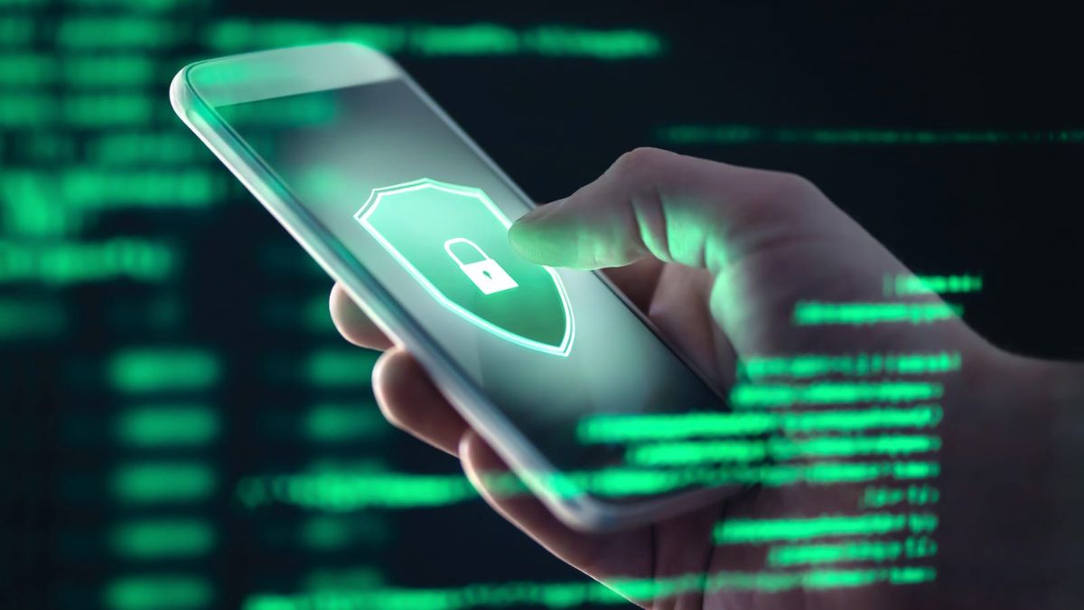 Dùng ứng dụng chống nhìn trộm màn hình iPhone