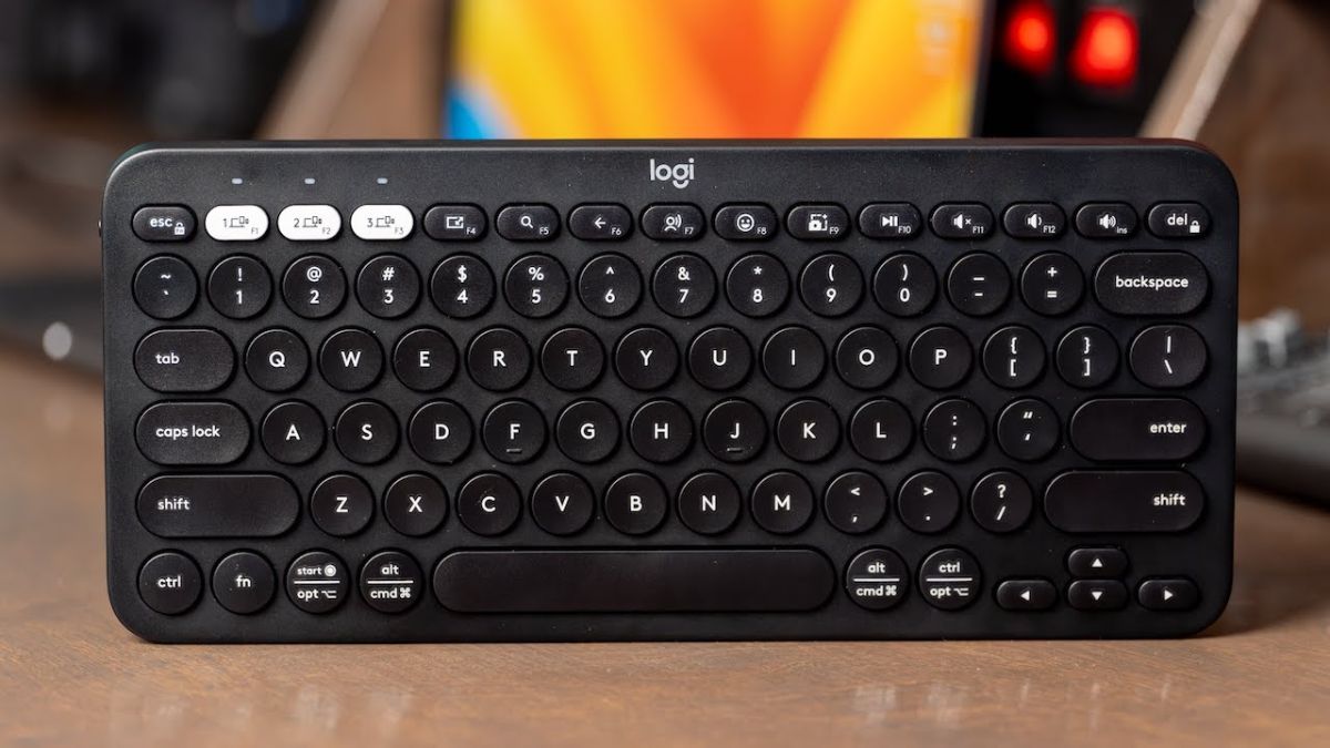 Bàn phím Bluetooth Logitech Pebble Key 2 K380S với thiết kế hiện đại