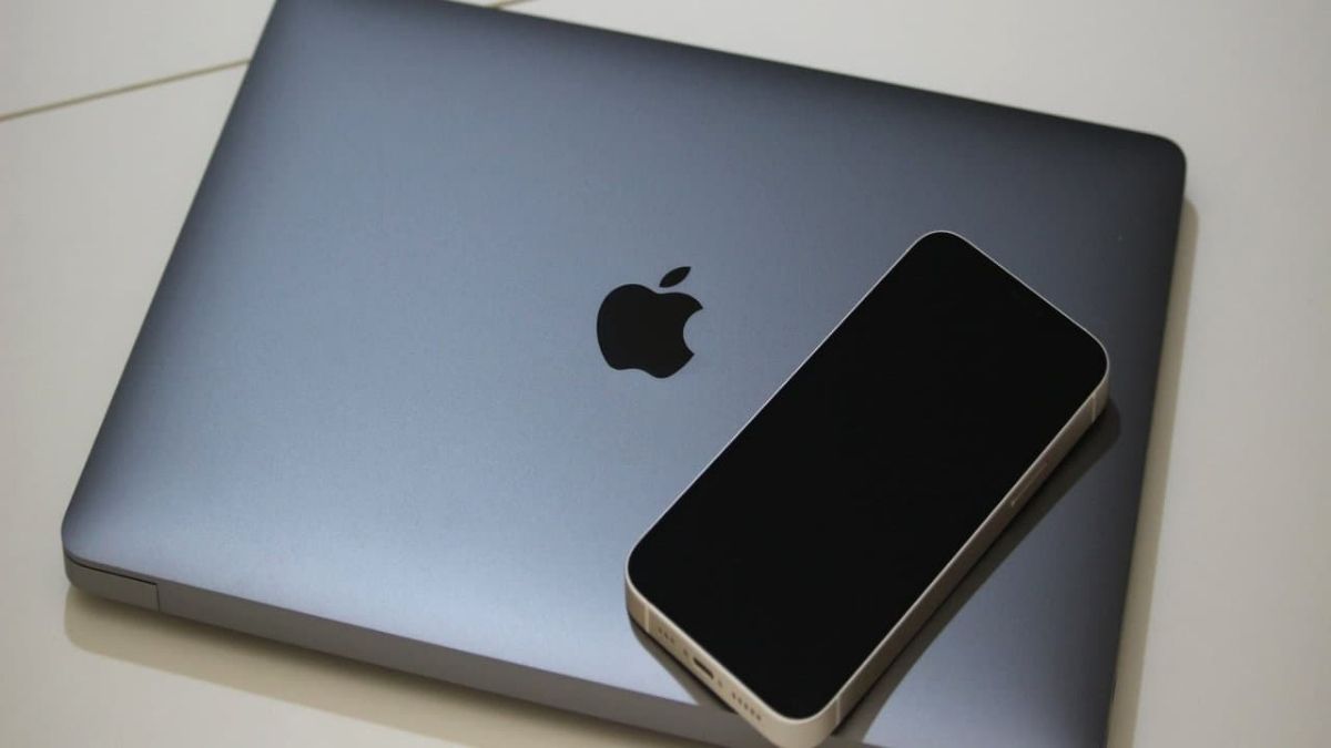 Lý do cần biết cách kết nối iPhone với MacBook