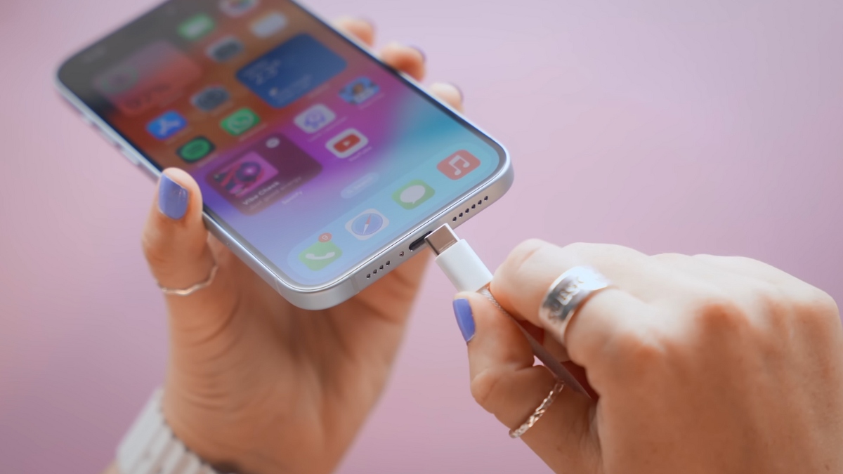 Cách kiểm tra ngoại hình của iPhone 15 cũ 