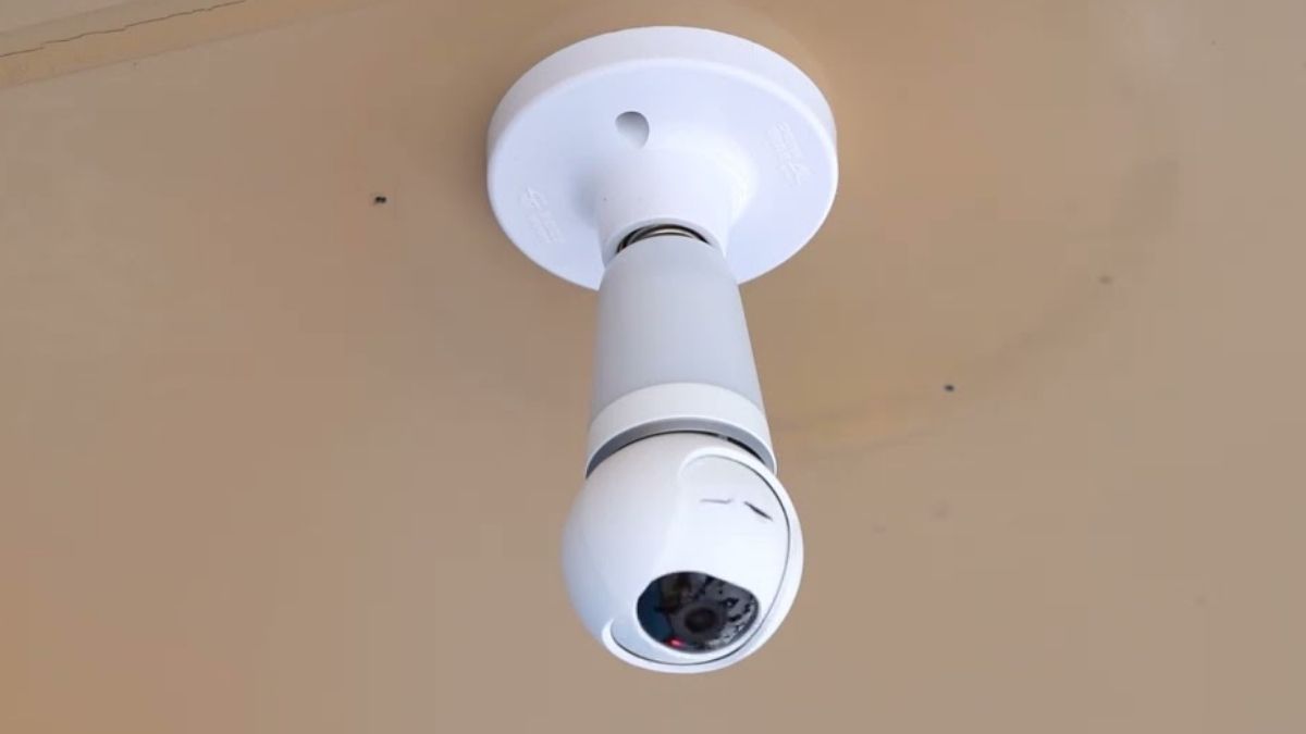 Lưu ý chọn vị trí lắp phù hợp khi lắp camera bóng đèn