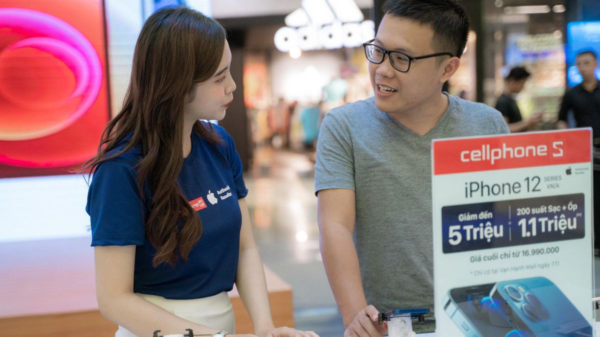 Cách tắt nguồn iPhone bị đơ bằng cách mang đến cửa hàng uy tín