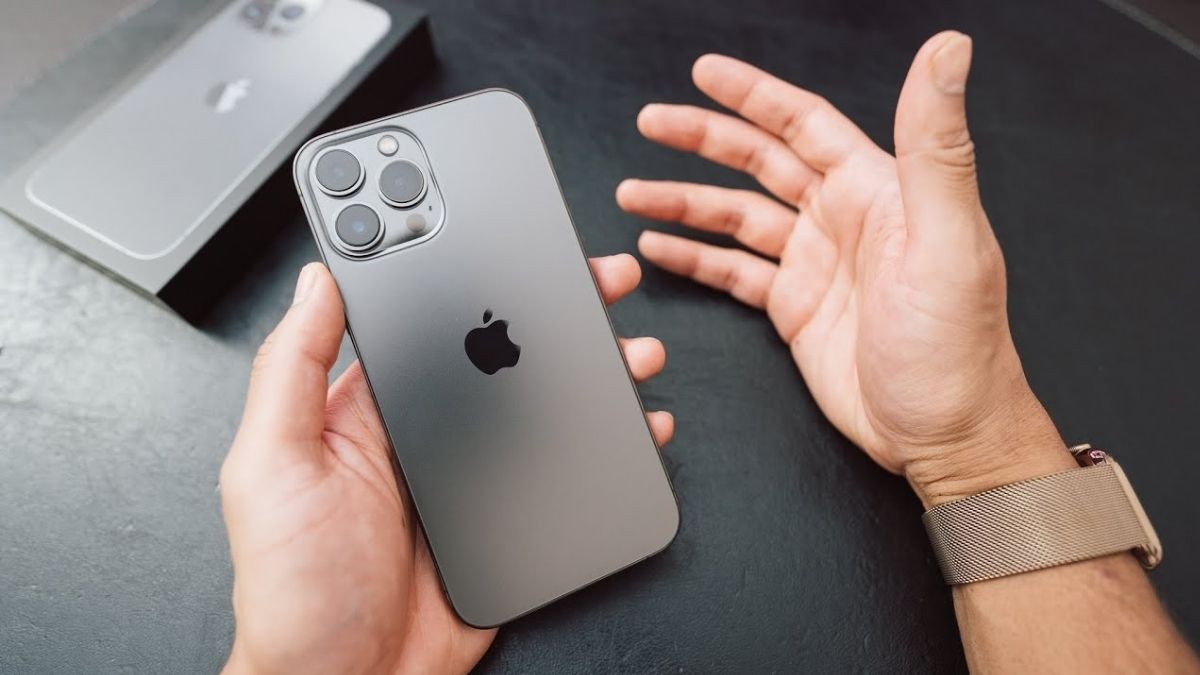Có nên mua iPhone 13 Pro Max cũ ở thời điểm hiện tại