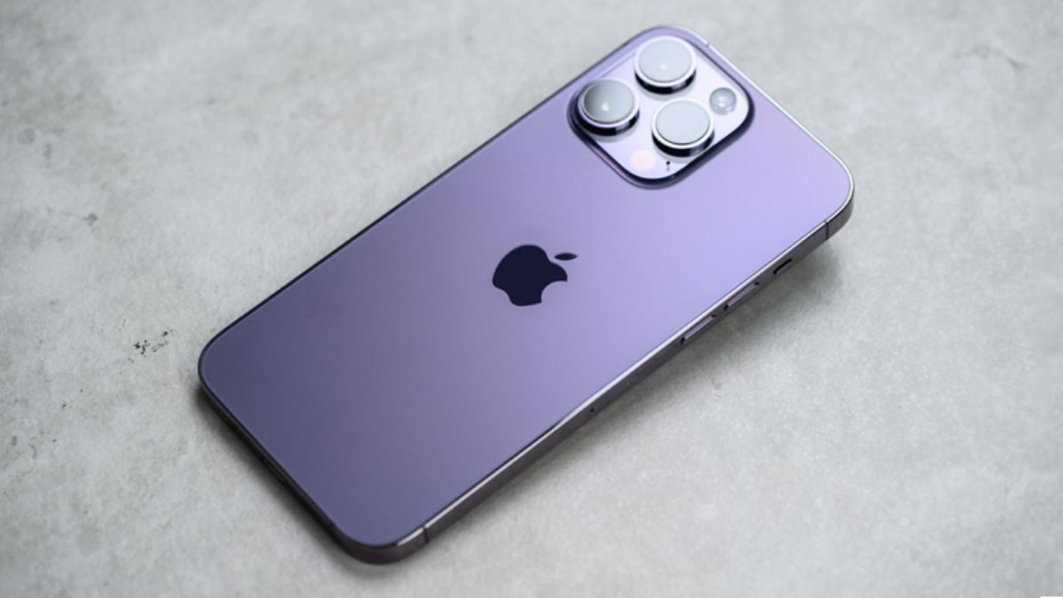 Cập nhật iOS mới khi camera iPhone 14 Pro Max bị mờ