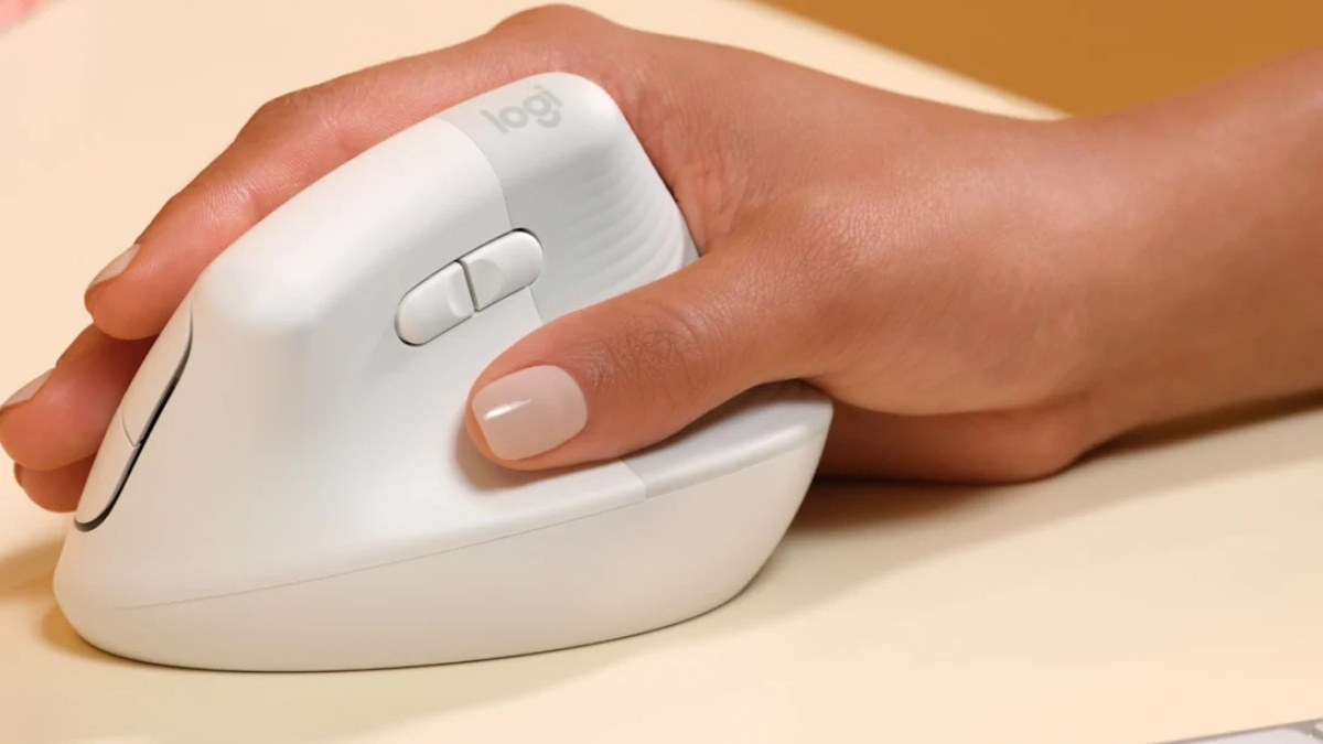 Chuột không dây màu trắng Logitech Lift Vertical