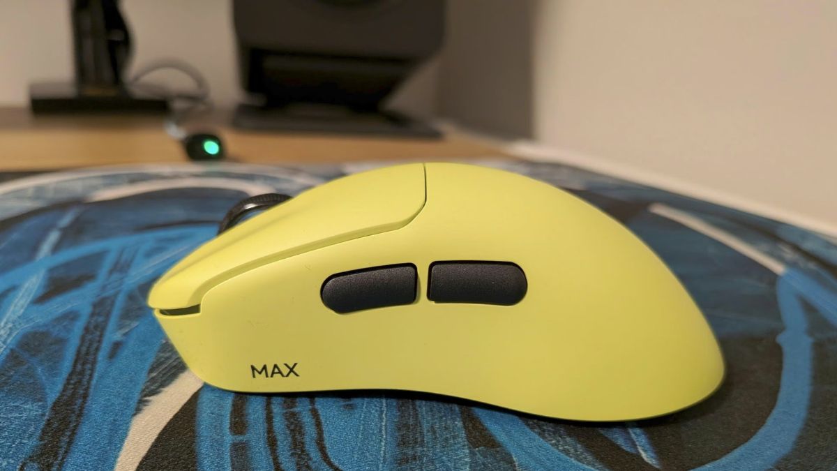 Chuột Gaming không dây Rapoo VT3S Max DM màu vàng
