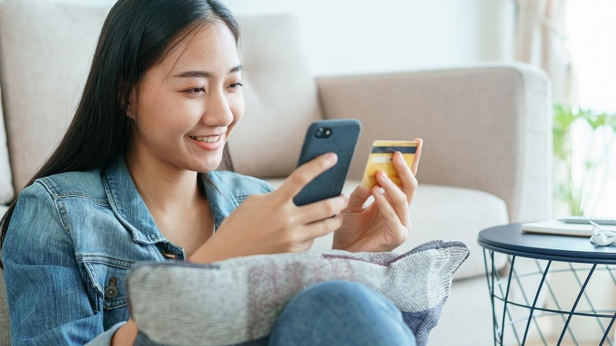 Giải đáp thắc mắc có nên mua iPhone trả góp