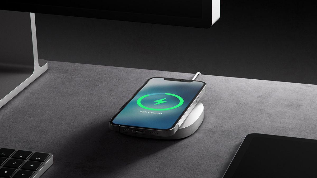 So sánh sạc pin điện thoại mới mua và sạc pin điện thoại đã dùng lâu