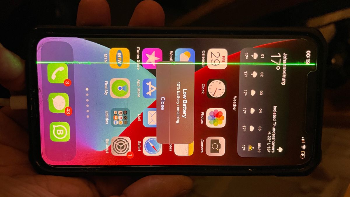 Dòng iPhone X, XS, XS Max hay bị lỗi màn hình