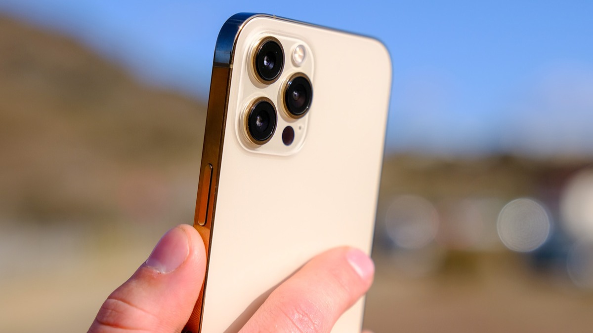 Trải nghiệm pin iPhone 12 Pro Max sau thời gian sử dụng thực tế