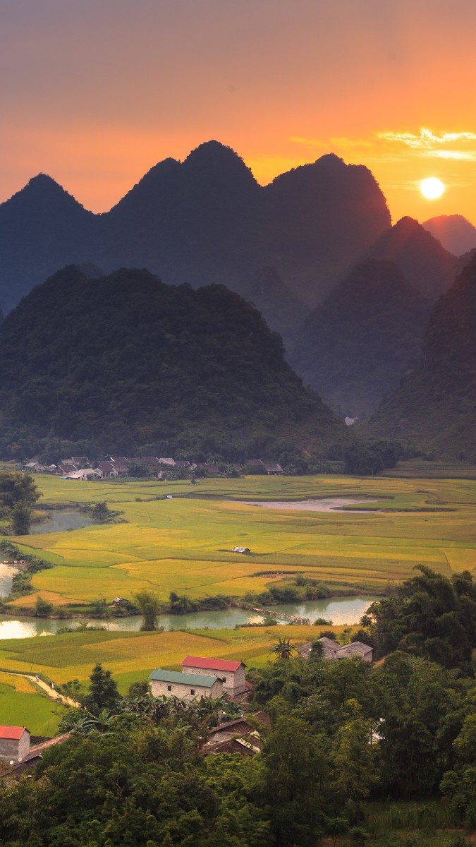 Hình nền núi đồi xanh biếc