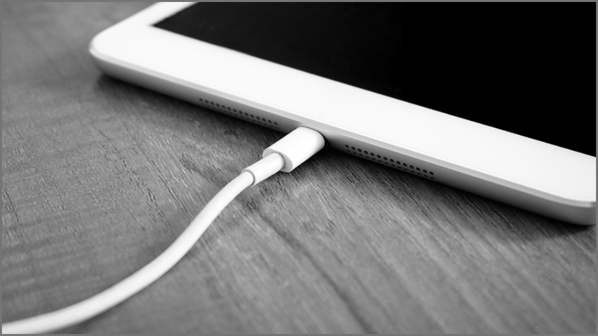 Nguyên nhân khiến iPad báo đang không sạc