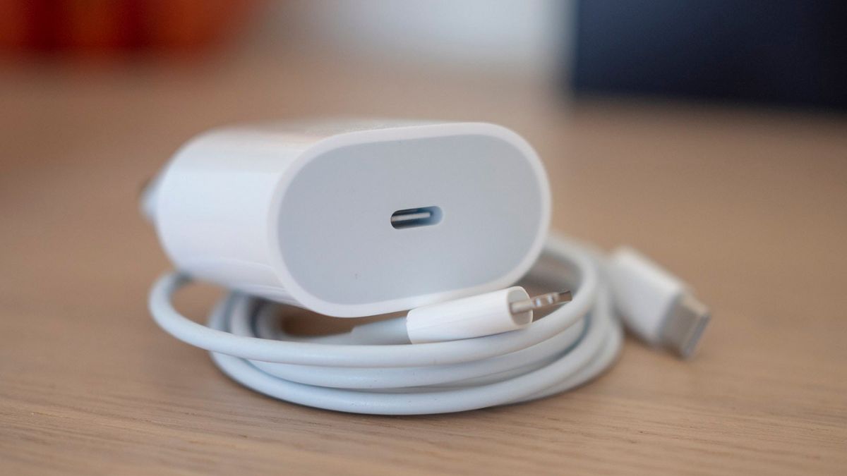 Các lưu ý khi dùng sạc nhanh iPhone 11