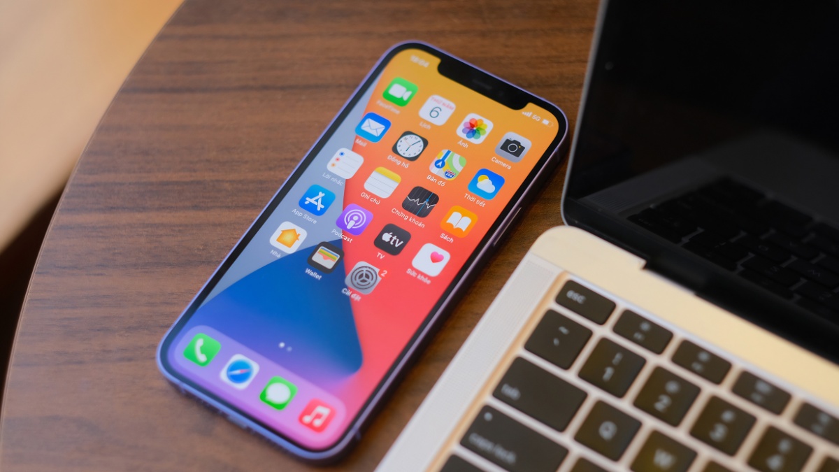 Lý do iPhone 12 không có màu hồng